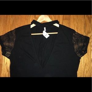 LF mesh sleeves chocker top